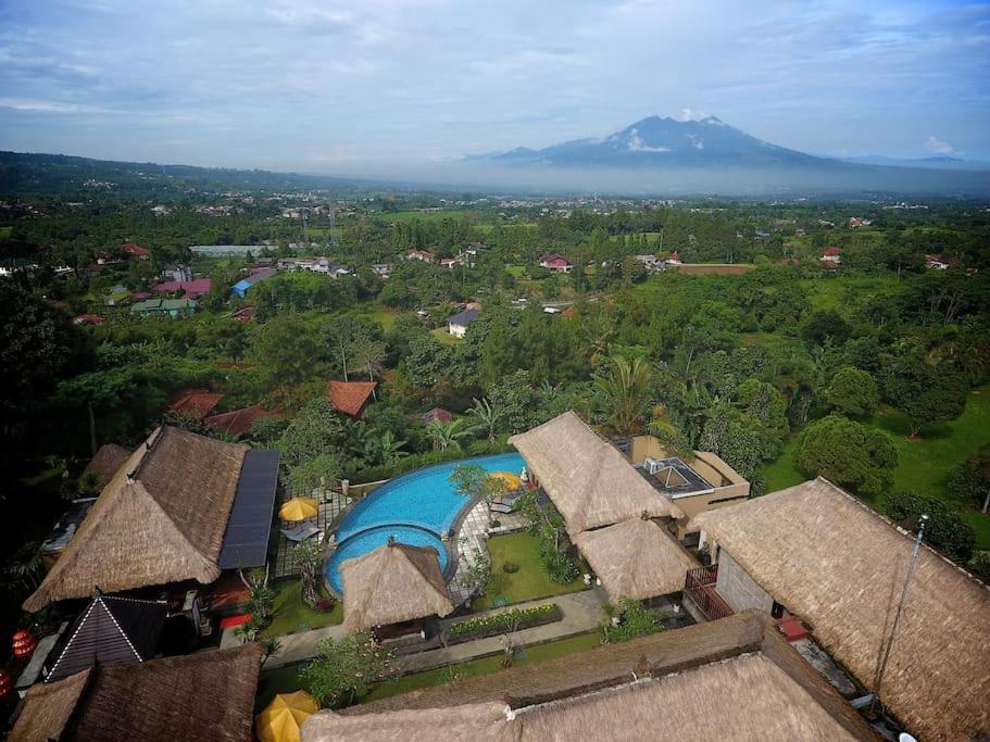 Puri Bali Stania, Cisarua West Java Cilama Eksteriør billede